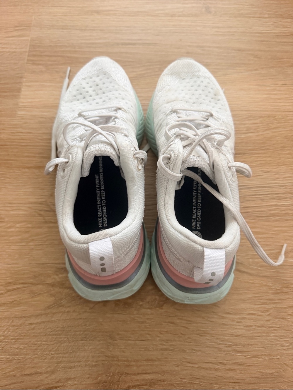 Nike Infinity Run FlyKnit Running Sneakers with Mint Accent - Picture 4 of 4